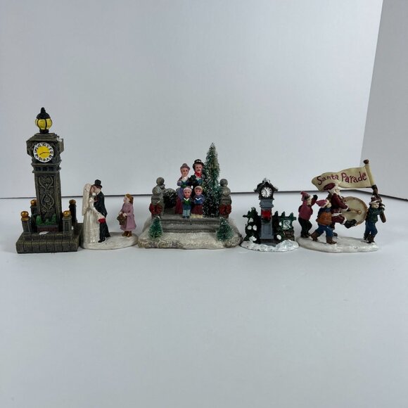 Lot Of 5 Christmas Village Figures Carolers Clock Tower Santa Parade Wedding - Picture 13 of 13